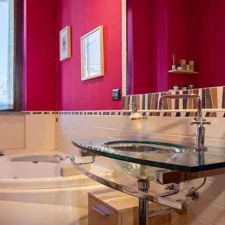 Feriehus Schatz Con Piscina Privata Settala