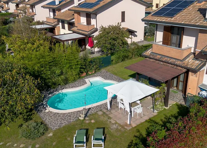 Schatz Con Piscina Privata Ferienhaus *